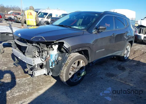 2018 Jeep Compass Limited 4X4 from USA, damaged, VIN 3C4NJDCB2JT395942